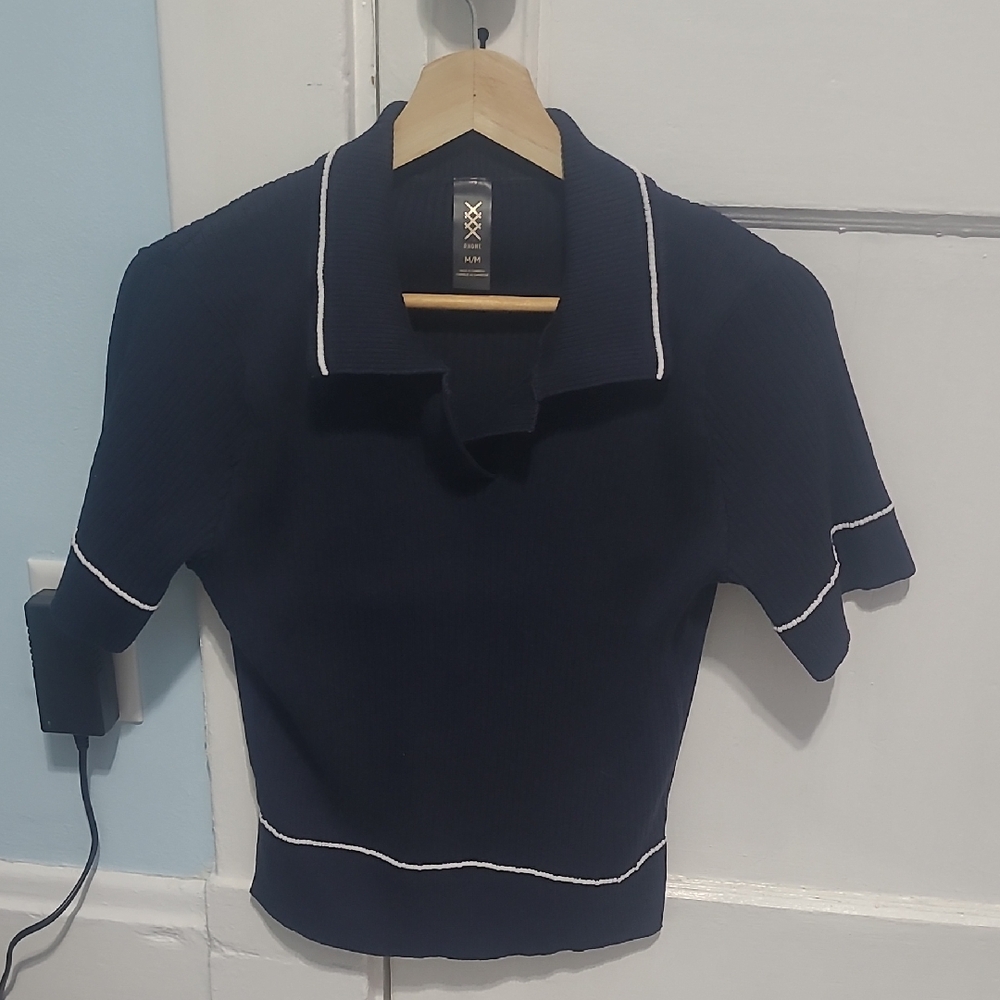 RHONE Navy Short Sleeve Top with White Trim